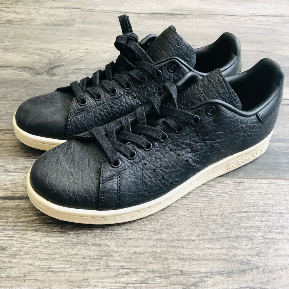 NWOT Adidas Stan Smith w Black Tumbled Leather, 8